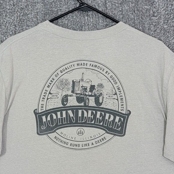 John Deere T-Shirt Mens L Gray Short Sleeve Nothing Runs Like a Deere Tractor - Picture 1 of 12